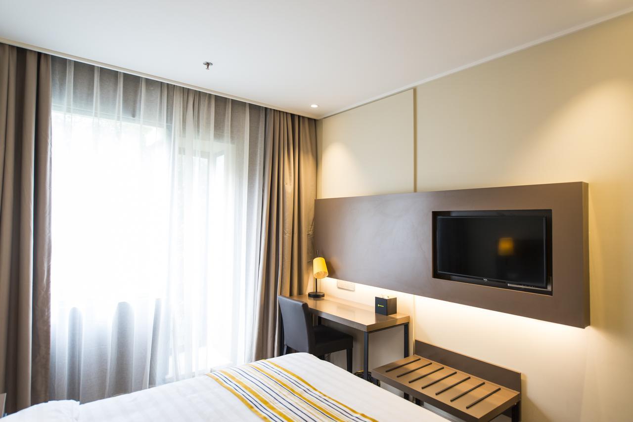 Home Inn Plus Shanghai Zhangjiang Park Ngoại thất bức ảnh