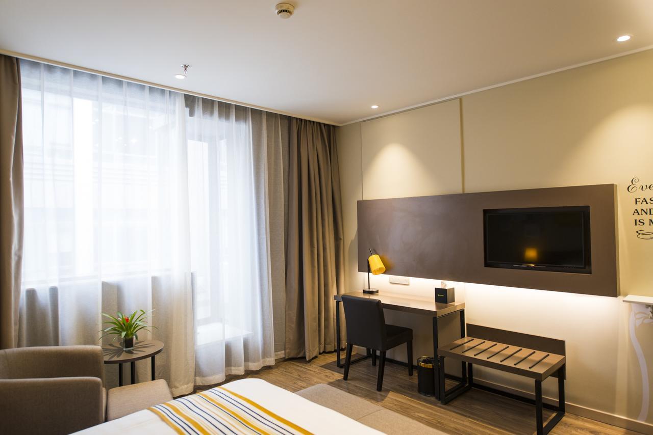 Home Inn Plus Shanghai Zhangjiang Park Ngoại thất bức ảnh