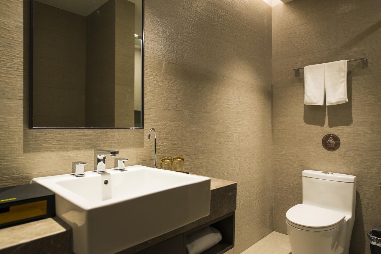 Home Inn Plus Shanghai Zhangjiang Park Ngoại thất bức ảnh